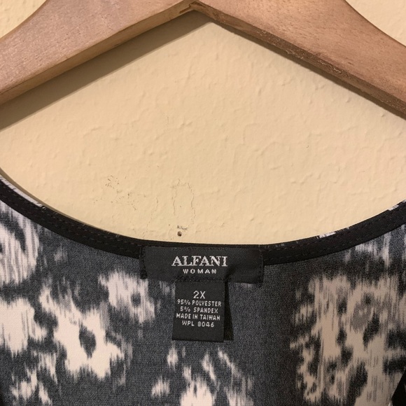 Alfani Woman 2X Black and White pullover dress.   Elastic waist with tie. - Picture 3 of 5